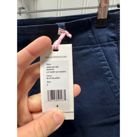 Vineyard Vines Blue Blazer 3.5" Every Day Short Women Size 4 - Picture 5 of 5